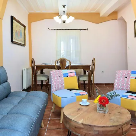 Holiday home Achi's House Lefkada City